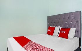 Hotel O Puri Dennis